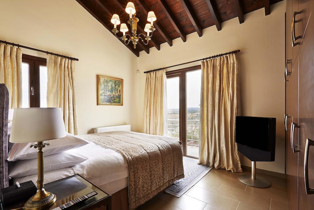 Villa Vikla Pissouri Room photo